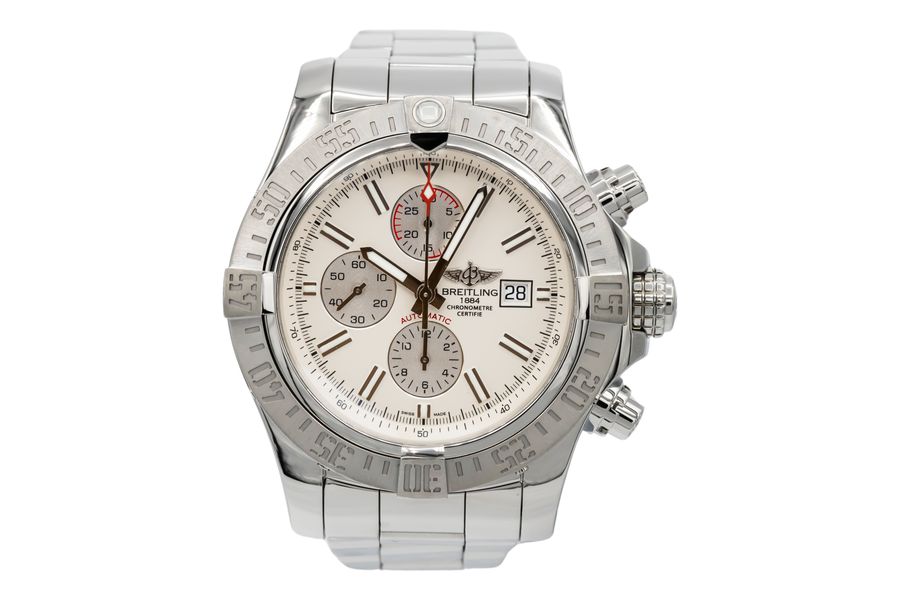 Breitling Super Avenger II A13371